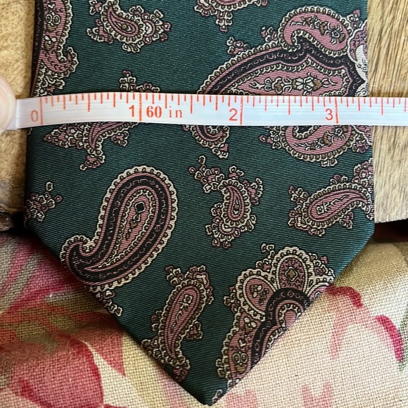 Vintage ALAN ROYCE Princeton, NJ
Paisley Tie Made in USA 100% Silk DeadStock NEW - Picture 13 of 13